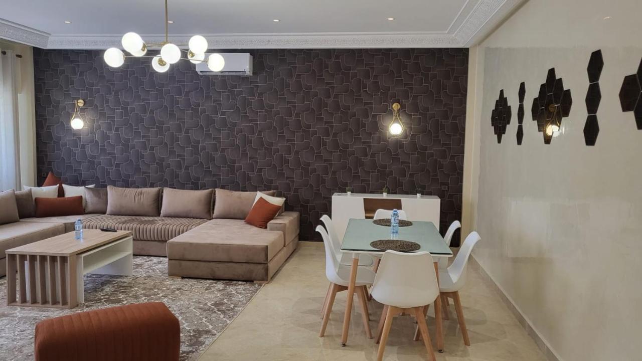 Charming New Large Luxurious Apartment. タンジェ エクステリア 写真