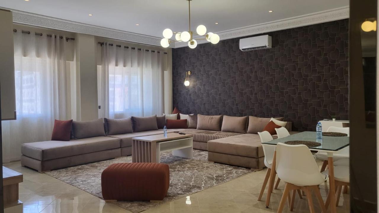 Charming New Large Luxurious Apartment. タンジェ エクステリア 写真